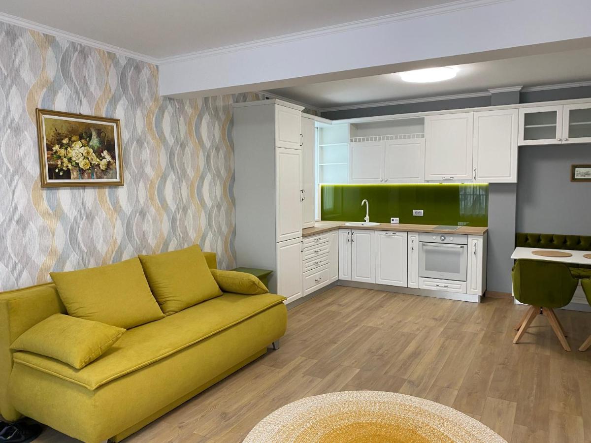 Olivia Studio Oradea Exteriör bild