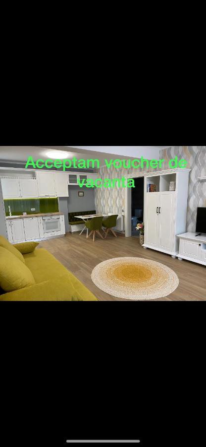 Olivia Studio Oradea Exteriör bild